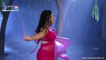 Desimasalaco bhigi barsaat me hottest sensua