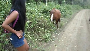 Heatherdeepcom thai teen peru to ecuador horse
