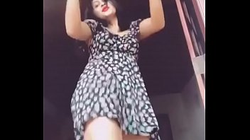 Upskirt most gorgeous indian milf 3