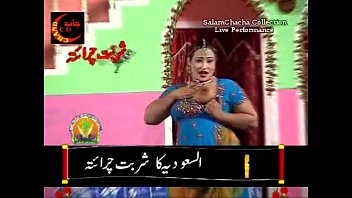 Sexy boobs show mujra