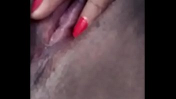 Tamil aunty wet pussy fingering