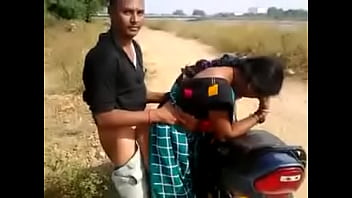 Bhabhi fucking on motorcycle