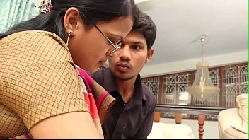 Boy eagerly waiting to touch aunty boobs full movie http:shrtflycomfz0ihsq