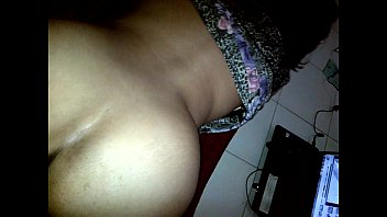 Indonesian mami big ass and wet pussy hit by bi