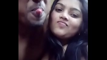 Indian lover kissing and boob sucking and gf gi
