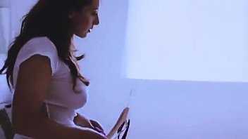 Hot sexy babe actress sextape big boobs nipple 