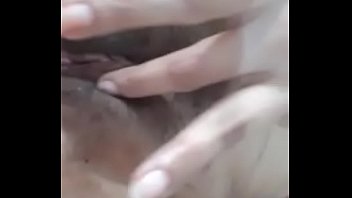 Indian sexy fingering and showing boobs and pus