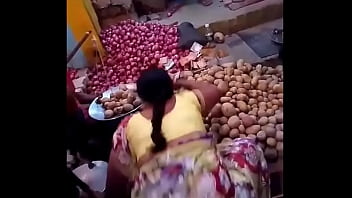 Big ass aunty in market