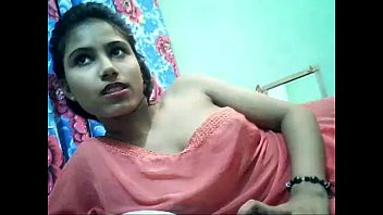 Indian hoty on cam for sexycam4ucom