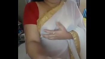 Desi mallu aunty pressing nipple herself part 2