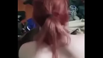 Ruiva gostosinha gemendo de quatro