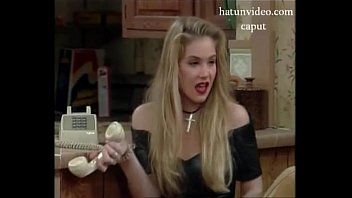 Christina applegate married with c