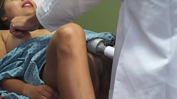 Doctor makes patient cum in exam room cam 2 clo